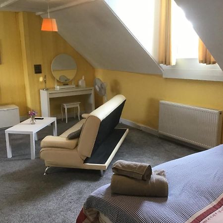 Torwood House Bed & Breakfast Hikkaduwa Dış mekan fotoğraf