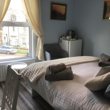 Torwood House Bed & Breakfast Hikkaduwa Dış mekan fotoğraf