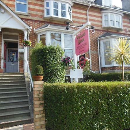 Torwood House Bed & Breakfast Hikkaduwa Dış mekan fotoğraf